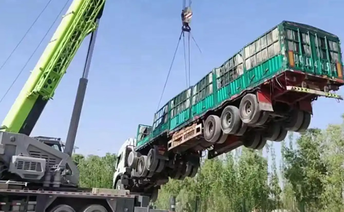 浪卡子道路脱困救援案例